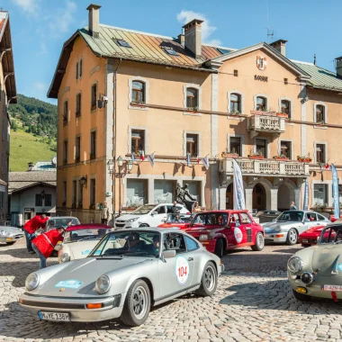 Rallye Coupe des Alpes Megève centre village